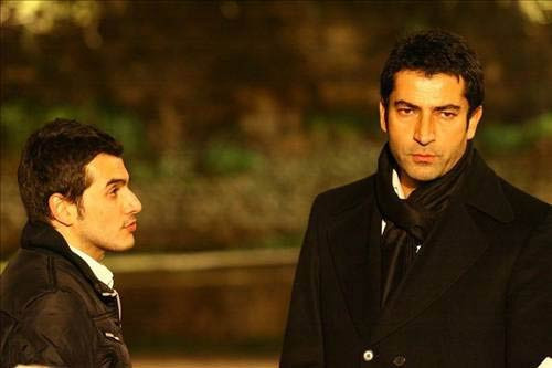 Hangi futbolcu hangi diziyi izliyor?  - Resim: 2