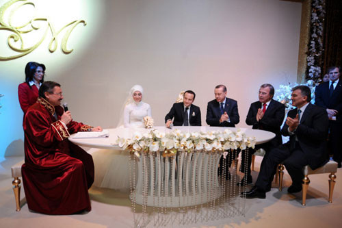 Devletin zirvesini buluşturan nikah! - Resim: 3
