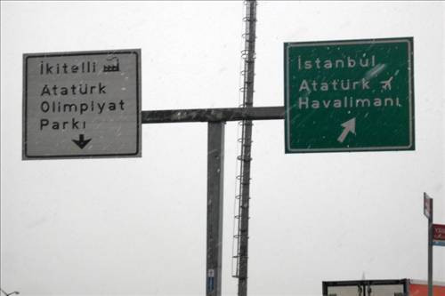 İstanbul'da beklenen kar sonunda geldi! - Resim: 4