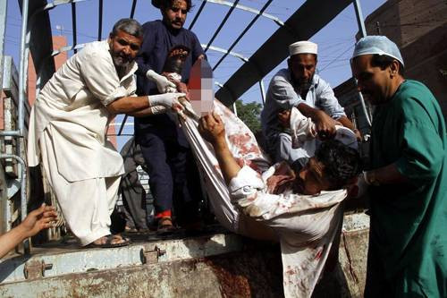 Pakistan'dan dehşet kareleri! - Resim: 2