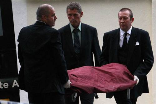 Amy evinden böyle çıkarıldı - Resim: 4