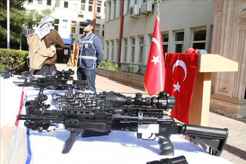 Mısır tarlasında suikast silahı - Resim: 2