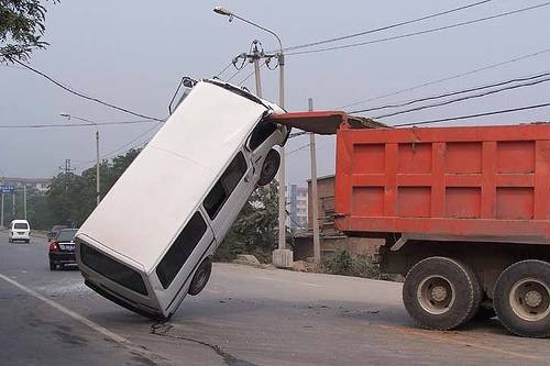 Dünyanın en garip otomobil kazaları - Resim: 3