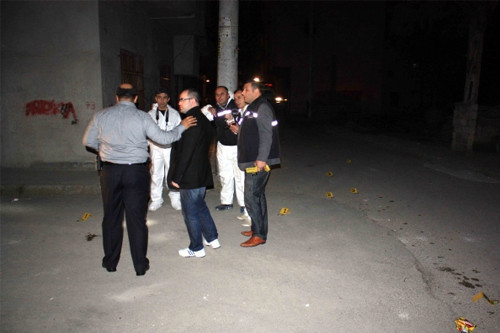 Polise kalaşnikoflu saldırı - Resim: 1