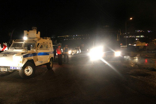 Diyarbakır'da olaylar durmak bilmiyor - Resim: 2