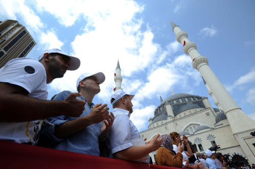 Mimar Sinan Camisi'nde ilk cuma - Resim: 4