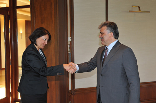 Gül'den internet medyasına destek - Resim: 2