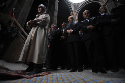 Bahçeli Ani'de - Resim: 1