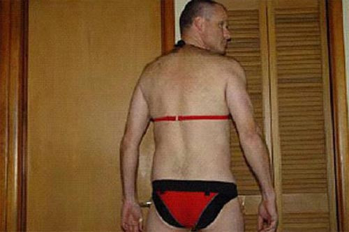 Skandal komutan - Resim: 2