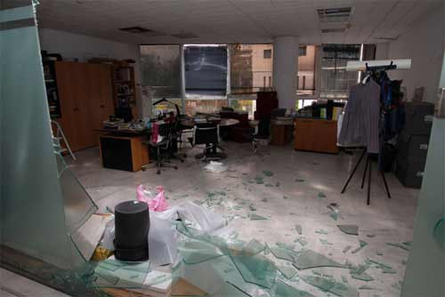 Atina'da bombalı saldırı - Resim: 2