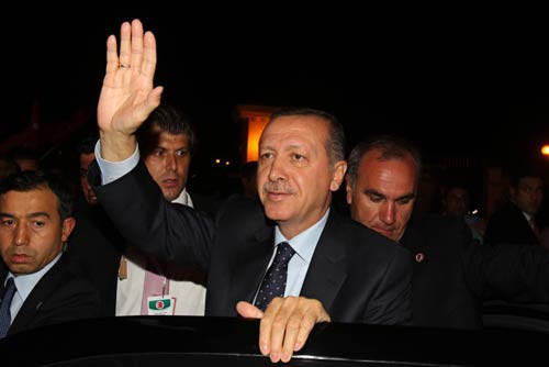 Başbakan'a Tunus'ta coşkulu karşılama - Resim: 4