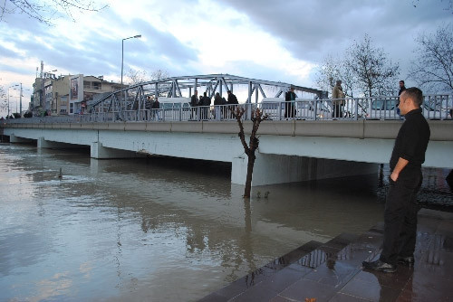 Manavgat Irmağı taştı!.. - Resim: 2