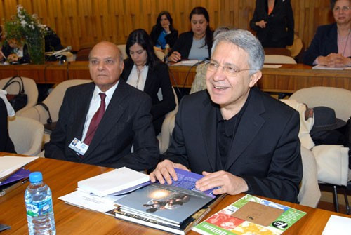 Zülfi Livaneli 20 yıllık görevinden istifa etti! - Resim: 3