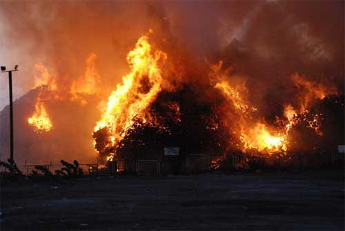 Korkutan yangın - Resim: 1