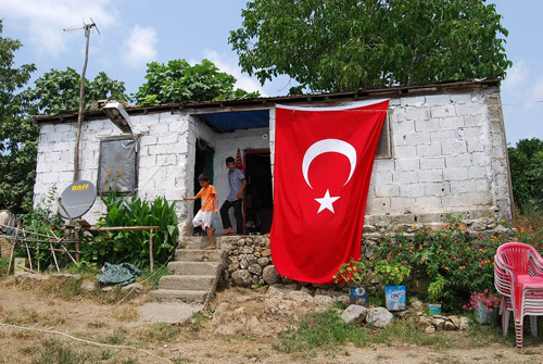 Şehit ailesinin yürek burkan dramı - Resim: 1