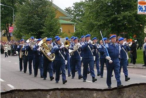 Göz göre göre yürüdüler... - Resim: 1