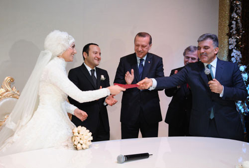 Devletin zirvesini buluşturan nikah! - Resim: 4