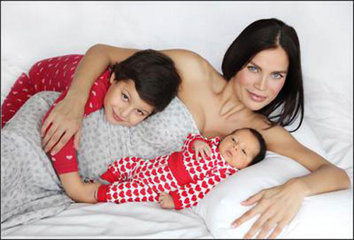 Yardımcılarıyla mahkemelik olan ünlü isimler - Resim: 2