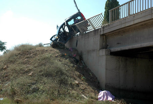 Köprüde aile faciası - Resim: 2