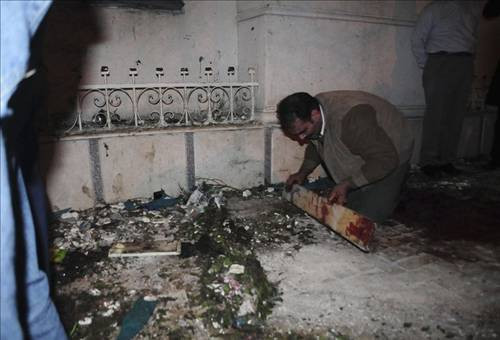 Mısır'da kiliseye bombalı saldırı! - Resim: 4