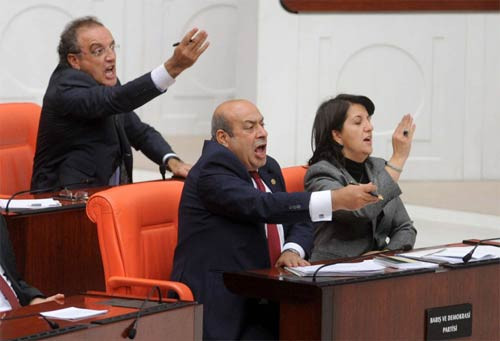 Meclis'te bu sefer kadınlar kavga etti! - Resim: 4