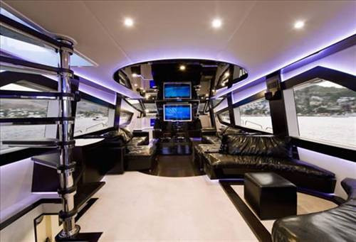 Ünlülerin havalı tekneleri - Resim: 2