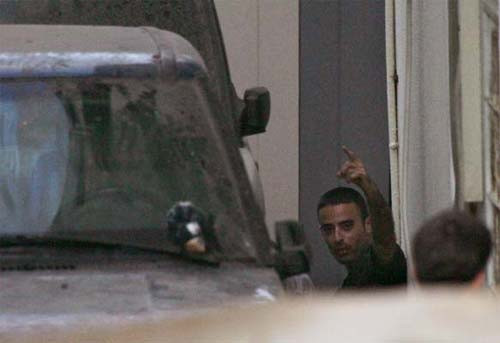 İsrail Türk Büyükelçiliğine baskın ! - Resim: 1