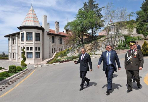 Başkan'ın bütün adamları - Resim: 2