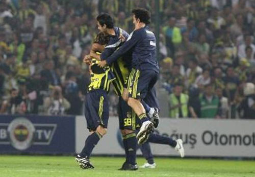 Kadıköy'de yanlış anons skandalı - Resim: 1