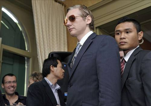 Wikileaks'ın sahibinin tutuklanma anı - Resim: 1