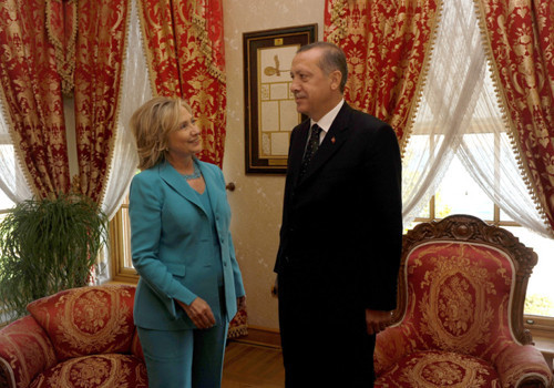 Hillary Clinton bu ayrıntıyı unutmadı! - Resim: 3