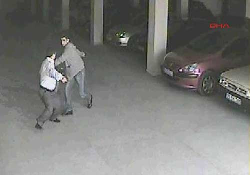 Bir doktorun bıçaklanma anı - Resim: 1