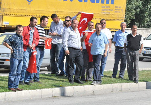 TAYAD'lılara saldırı - Resim: 4