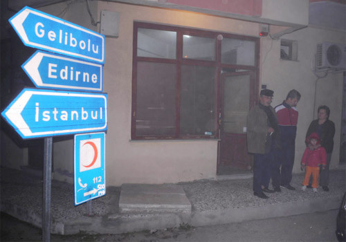 Deprem halkı sokağa döktü - Resim: 4