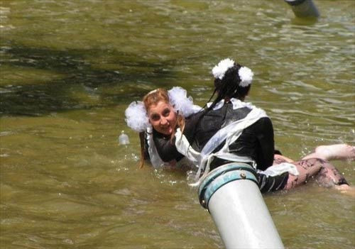 Rus kızların mezuniyet çılgınlığı! - Resim: 2