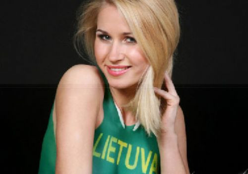 En seksi taraftar aranıyor - Resim: 4