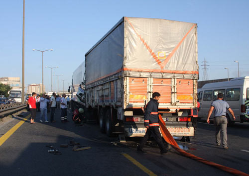 TEM'i bu kaza kilitledi! - Resim: 3