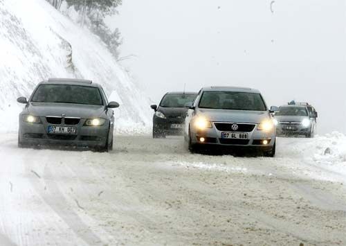 Türkiye beyazlara büründü - Resim: 1