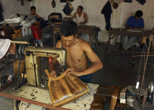 Yılan mezbahasından vahşet görüntüleri - Resim: 2