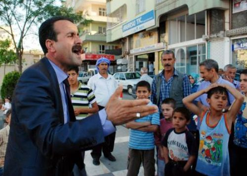 10 kişiye böyle seslendi - Resim: 2