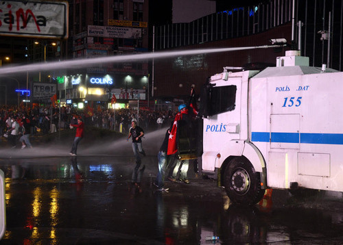 Ankara'da eylemcilere sert müdahale - Resim: 3