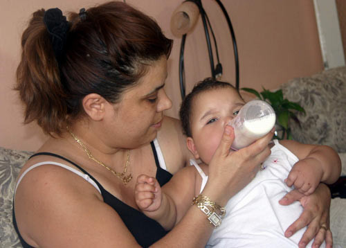 Elifnaz'ın derdine çare aranıyor - Resim: 2