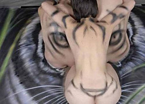 Resimdeki kadını bulun! - Resim: 2