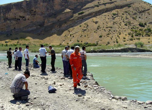 Dere kenarında piknik faciaya dönüştü - Resim: 2