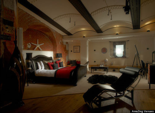 Tarihi İngiliz üssünde romantik tatil - Resim: 3