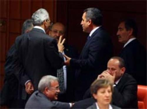Meclis'in En'leri  - Resim: 1