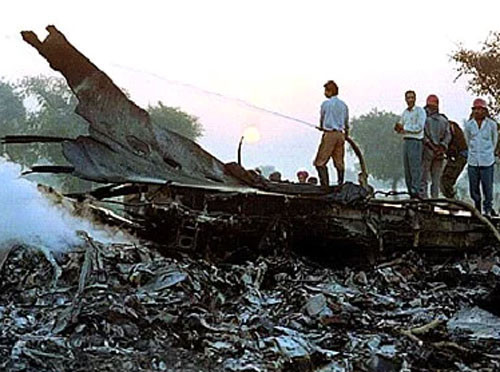 En çok kayıp yaşanan 10 uçak kazası - Resim: 3