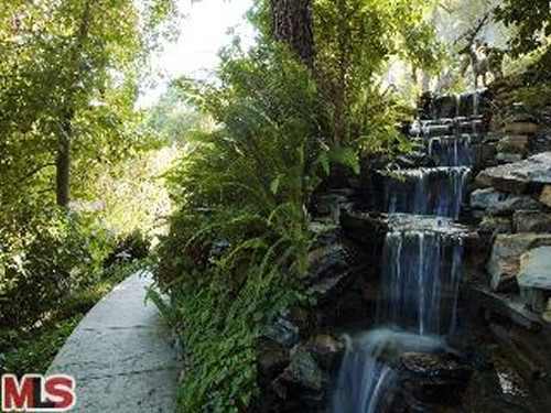 Sharon Stone'dan satılık - Resim: 3