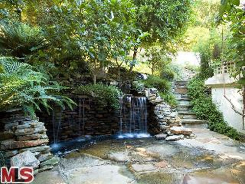 Sharon Stone'dan satılık - Resim: 4