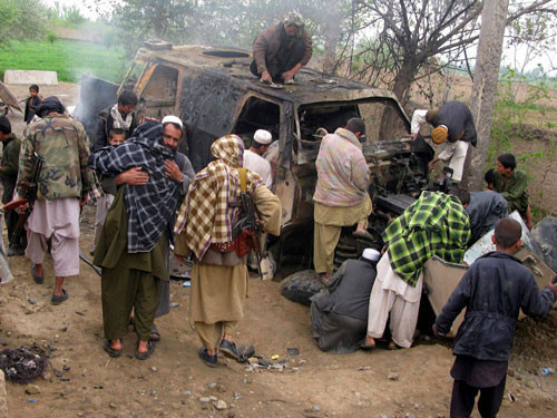 ABD askerlerinin ölüm oyunu - Resim: 3